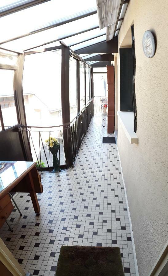 Les Planchettes Vila Orcival Exterior foto
